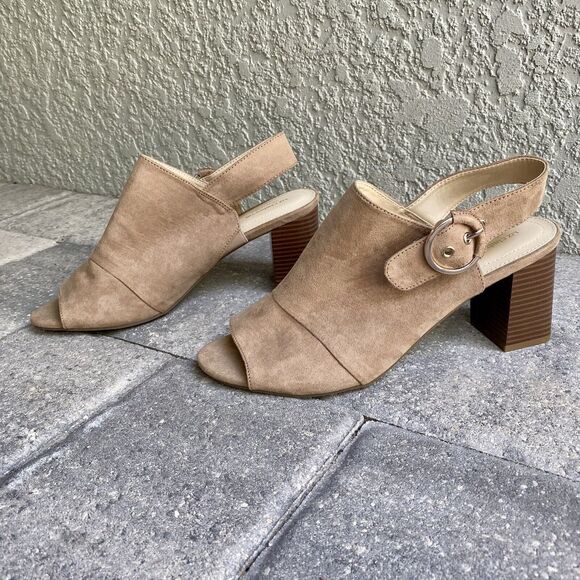 Liz Claiborne Women's Portage Slingback Buckle Dress Sandals Block Heel Size 10 - Picture 1 of 11